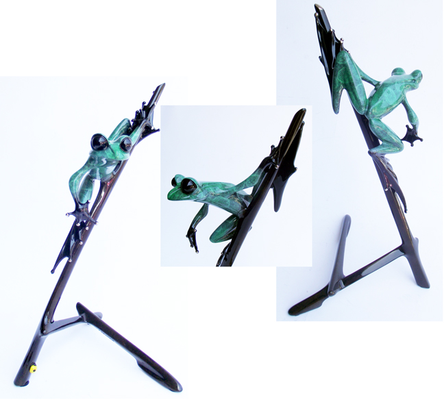 CambriaGallery's tweet photo. For all the Artist Proof collectors out there... We have a nice selection to chose from. Follow the link to see just a few of the ones we have on hand.- https://t.co/822e0tBRUW #Frogman #TimCotterill #ArtistProofs #bronze #sculpture #ArtifactsGallery @CambriaGallery https://t.co/TyNSDTY6lM