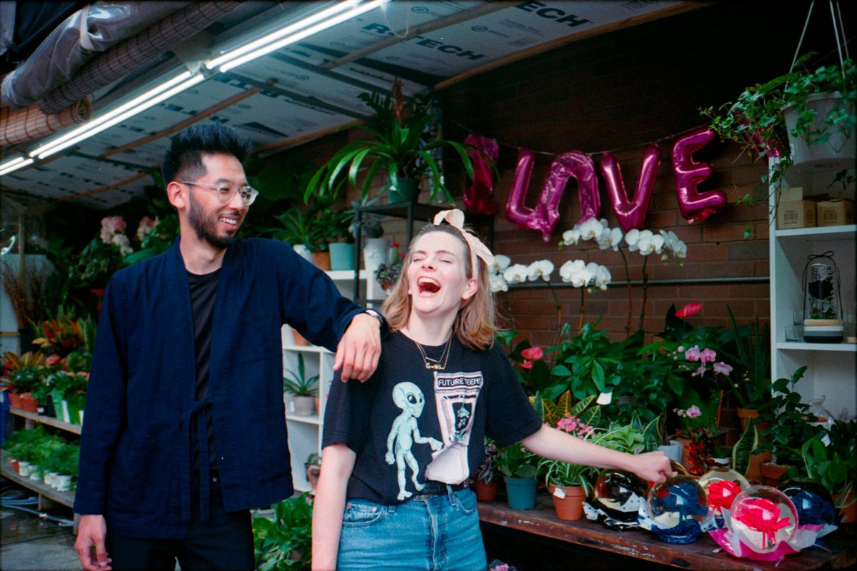 support each other and cherish your exes because one day you will form an unstoppable band that has released its first single today💜🔮😈“knife” is out now w/ <a href="/bettercorecords/">Better Company Records</a>: orcd.co/hexgfknife