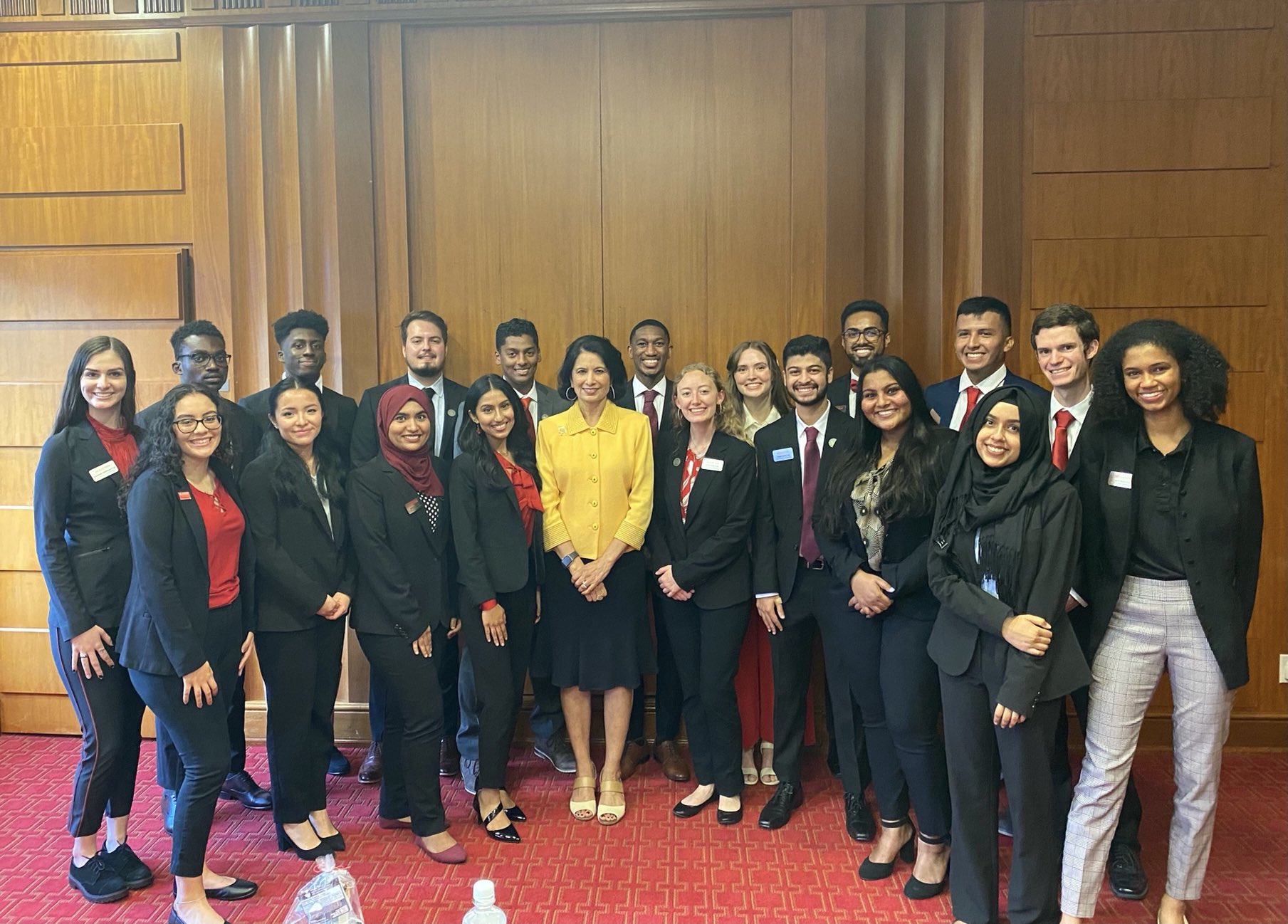 veena vinod (veenavinod11) / Twitter