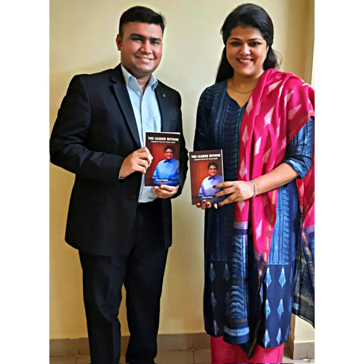 rahulbagwerb's tweet photo. I'm honored that my debut book #TheLeaderWithin - Lessons from Dr Kiran Bedi was launched by my Mentor Ms. Sonal Pinto, Director, @RyanIntlGrp today.
#TrulyBlessed https://t.co/9eIhVItsTW