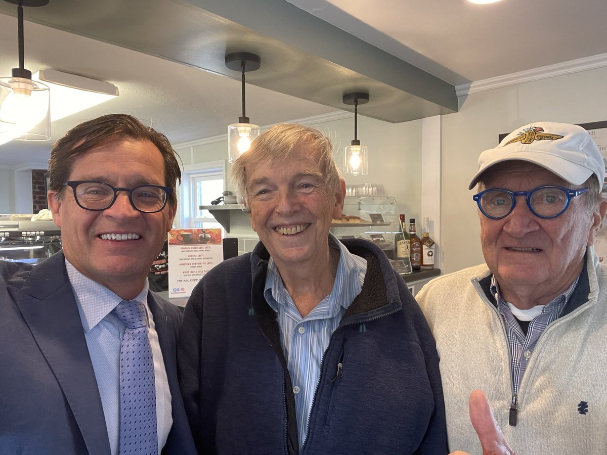 jdouglas4's tweet photo. Great day! Started in the 6 am hour w/ @lindythackston @FOX59 talking National Indiana Day &amp; why racing helps define Indiana, then a little time @FoundersGrounds talking Speedway history w/ the two people responsible for my love of @IMS! My dad (@FastCar407) and Donald Davidson! https://t.co/Fyp7DwIMT3