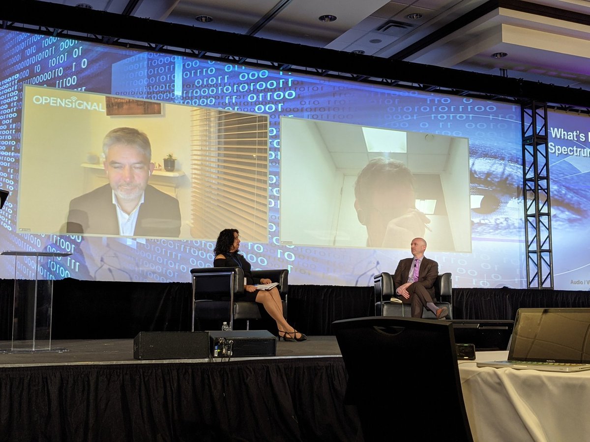 alexposadzki's tweet photo. Nothing is sexier than spectrum policy, says @RitaTrichur. Great panel feat. @jacobglick, @ianfogg42 &amp; @RupertAWood #CTS2021 https://t.co/uuPEAFCge9