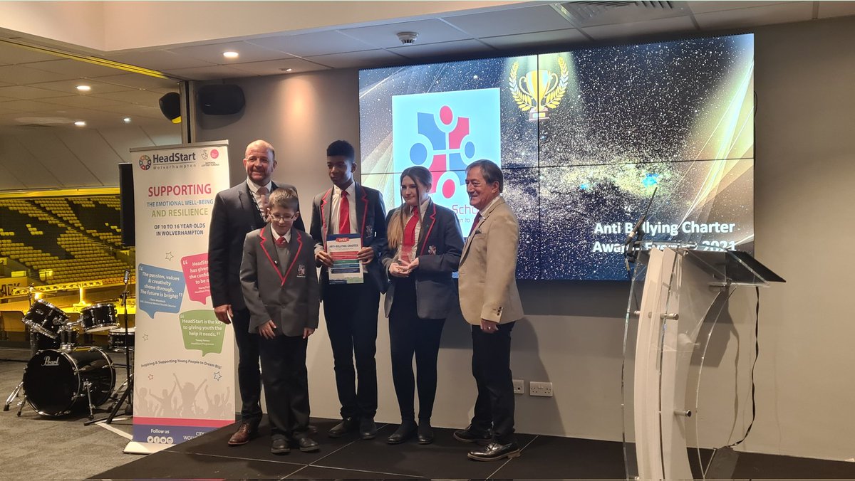HeadStartFM's tweet photo. Great work, @MoretonSchool 🏆 https://t.co/QuJAqcF919