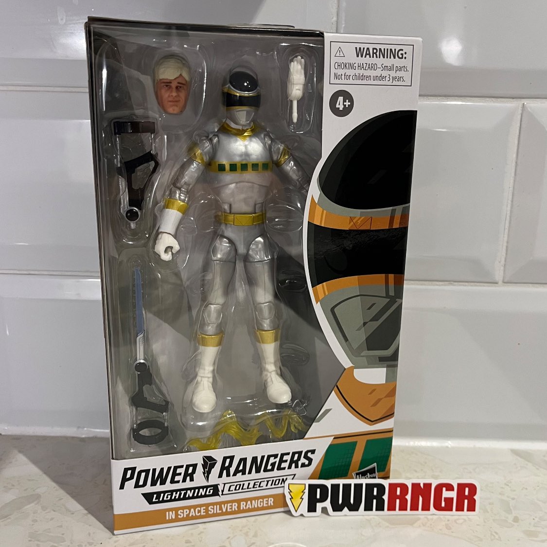 🚨 IT’S GIVEAWAY TIME (again) 🚨

We dropped the hint, now… let’s rocket! Win this #PowerRangers In Space #LightningCollection Silver Ranger - this one is selling out FAST!

Just:
⚡️ Follow
⚡️ Like
⚡️ Retweet

Spread the word, #RangerNation! 

Open to US/UK/CAN/EU. 
Ends 11/20