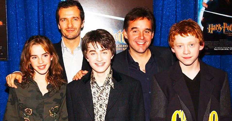 SnitchSeeker's tweet photo. Daniel Radcliffe, Rupert Grint &amp; Emma Watson to reunite for "Harry Potter 20th Anniversary: Return to Hogwarts" special airing in January https://t.co/6Fz1l7fK6X https://t.co/svAw8y5FBp