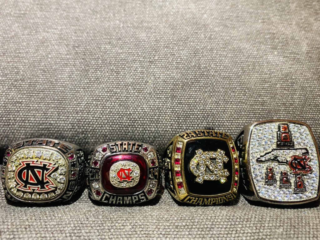 NewConWrestling's tweet photo. 2021-2022 opening night starting at 5:30 at South Caldwell with Freedom and Bunker Hill! Come check out the Red Devils!! https://t.co/Syk4nvACtr