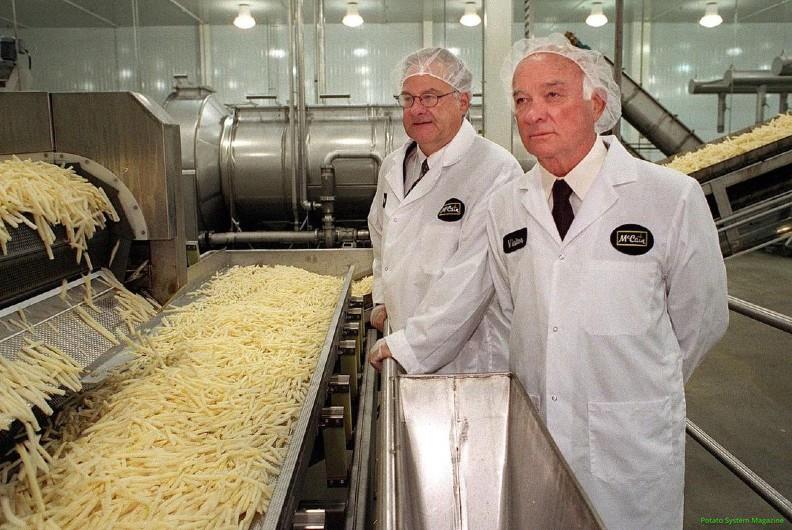 potatoes.news tweet media