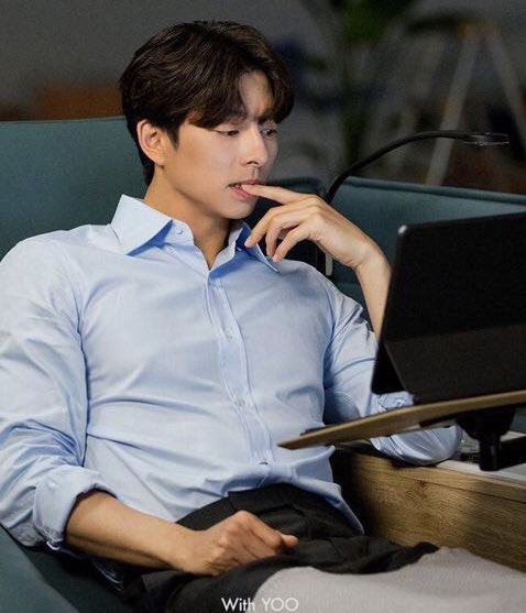 WithinMyLaws's tweet image. His next victim? Pft. We’ll see about that. You should be scared of what I can do to him instead.

I’m already planning my move as we speak.