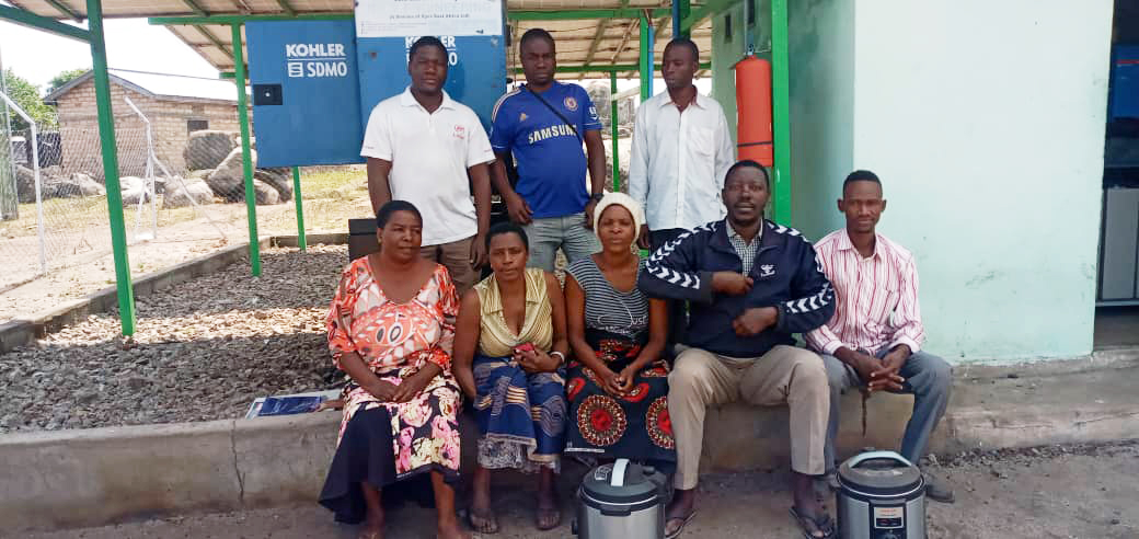 A2EI_'s tweet photo. Collection &amp; analysis of long-term #data sets help us understand under which conditions #cleancooking projects will be successful.🌱🥣☀️
Check out key findings &amp; the full data release of our 14 month pilot monitoring 100 #ecooking users in rural #Tanzania: https://t.co/XONfaq4gmY https://t.co/BWsLIr3hVG