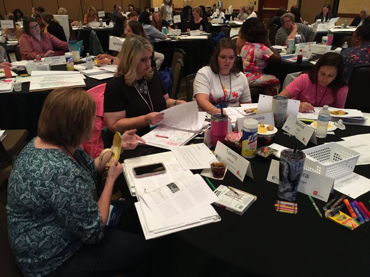 TN_AALN's tweet photo. #3EC Highlight: Congrats! @hawkinsschools has completed #HowChildrenLearn and #Pyramid3a training for 40 educators across their Pre-K programs. Here’s Hawkin's phenomenal collaborative SPDG planning and training team at the 2021 June #EarlyChildhoodSummit. #StrongerTogether https://t.co/6BtC7VcpFe