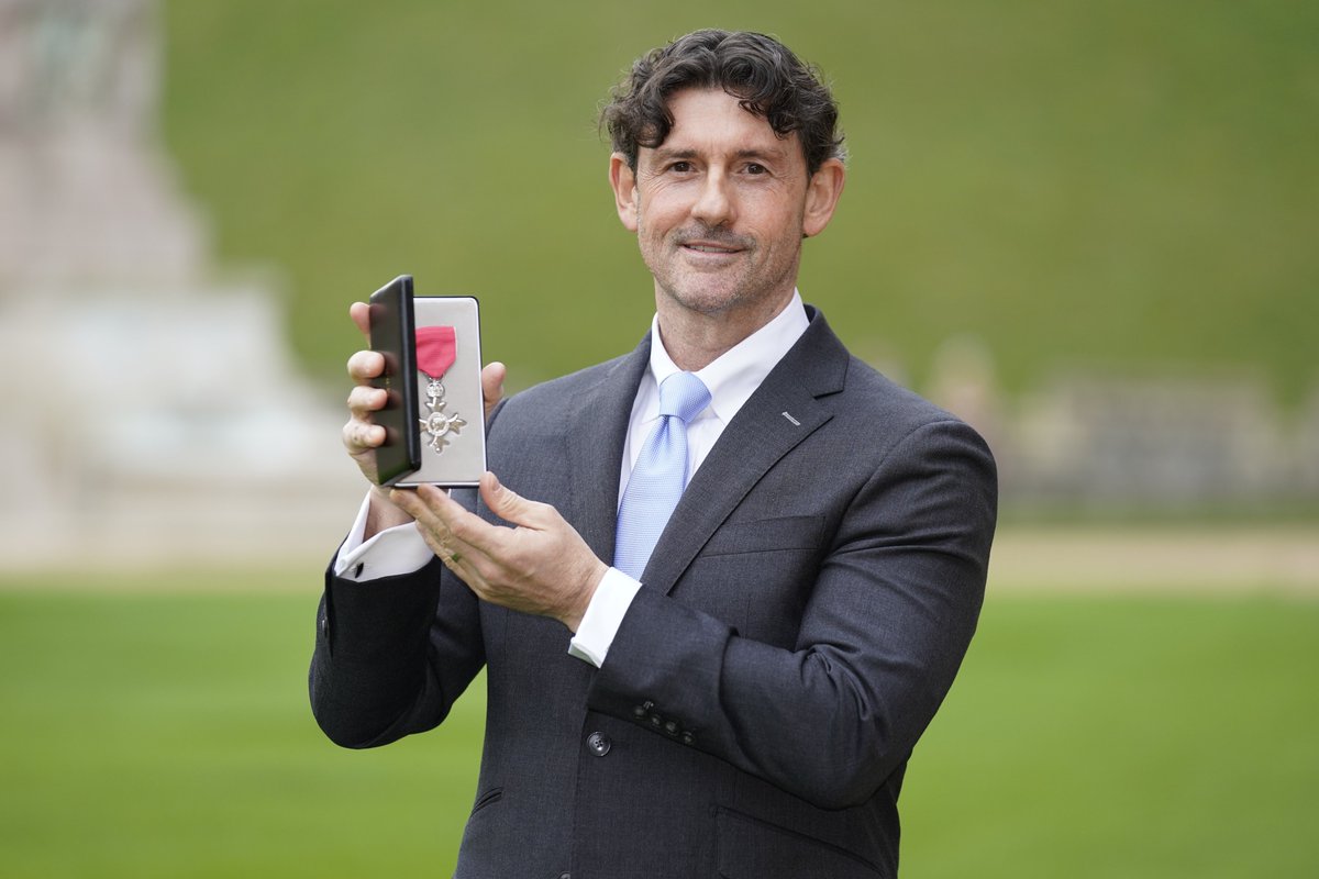 The Royal Family tweet media