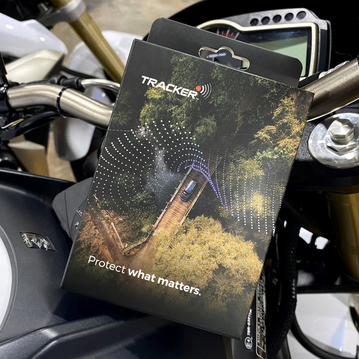 SuperbikeFactor's tweet photo. SuperBike Factory | @Tracker_UK - the leading stolen vehicle recovery specialist in the UK! 🏍
The Tracker Vantage is a tracking device with integrated GPS technology!
Ask your sales agent for details 👌🏼
#superbikefactory #trackeruk #motorbiketracker https://t.co/okoBbXW9Dq