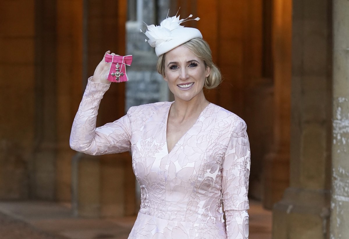 The Royal Family tweet media