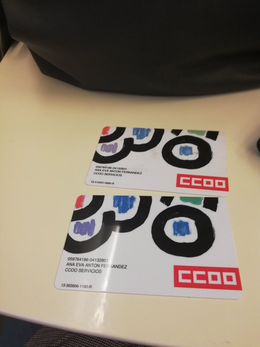 evaantonfer's tweet photo. Como @aurora_martnez, feliz y con #OrgullodeSerCCOO al recibir el carnet renovado en este 12 mandato de #CCOO y ser una de las más de 456 mil mujeres afiliadas
#SindicalismoDeClase #SindicatoFeminista inclusivo, internacionalista, solidario, sociopolítico, transformador https://t.co/CpcuTKkbSP