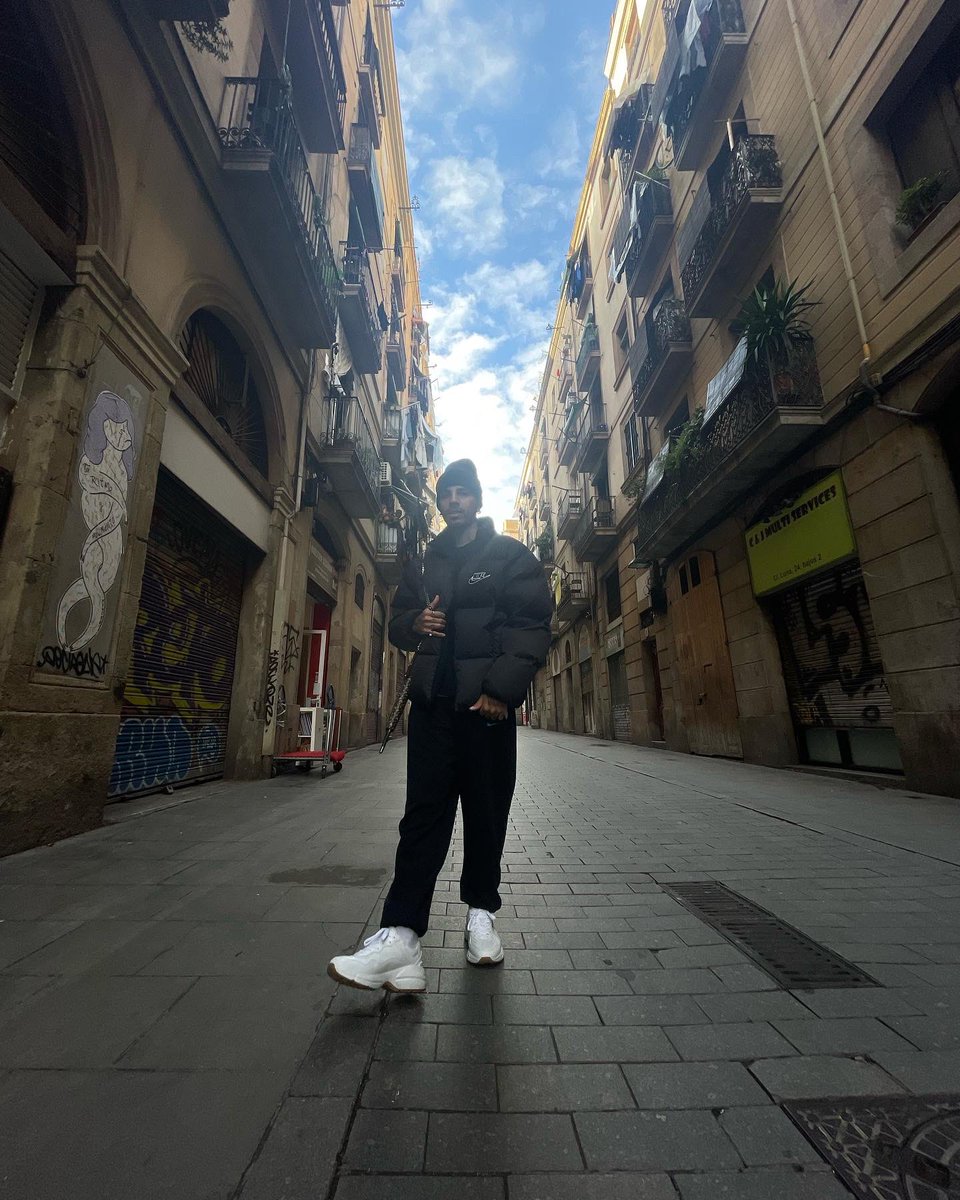 rauwalejandro's tweet photo. track 4 … https://t.co/I8fiNuRImY