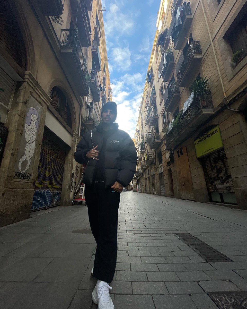 rauwalejandro's tweet photo. track 4 … https://t.co/I8fiNuRImY