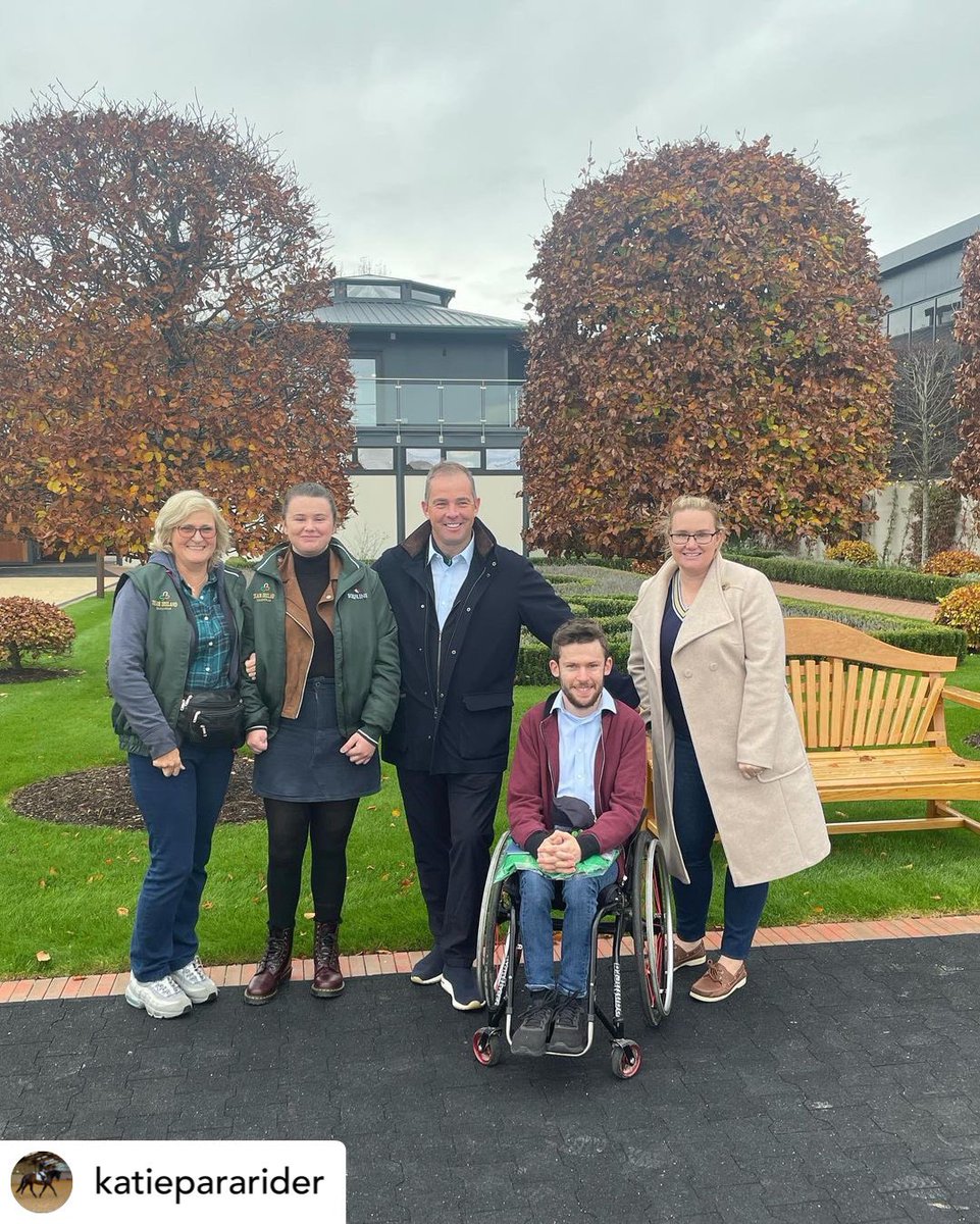 Cian_O_Connor's tweet photo. Delighted to welcome Irish Para riders Katie Reilly, Michael Murphy and friends to Karlswood this afternoon 

🐎🏆🇮🇪
#teamkarlswood https://t.co/wIMCHL3c4P