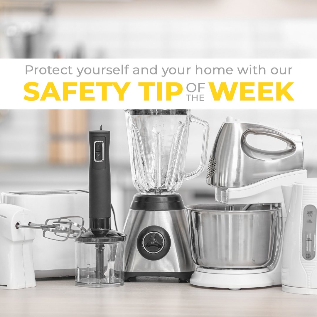 UniSourceEnergy's tweet photo. With the #holidays on the way, your kitchen is about to go into overdrive. Running too many appliances on the same circuit can put stress on it. Adjust your kitchen arrangement to balance the load or ask an electrician about upgrades to your system. #TipofWeek https://t.co/AB5LTA65Ov