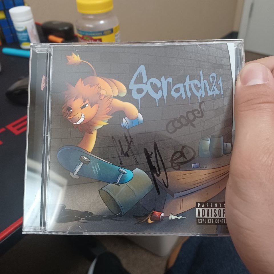 codyf0xx's tweet photo. OMG IT FINALLY CAME IN OMG YES AAAAAAAAAAAAA
Thank you so much @Scratch21Music for introducing me to Punk. I will keep this until the day I die. So glad to be a part of your community!!!!
Now time to listen to thi-
I .. I don't have a CD player ....
QwQ
#Scratch21 #Punk #CD https://t.co/oSOP4F9pDh