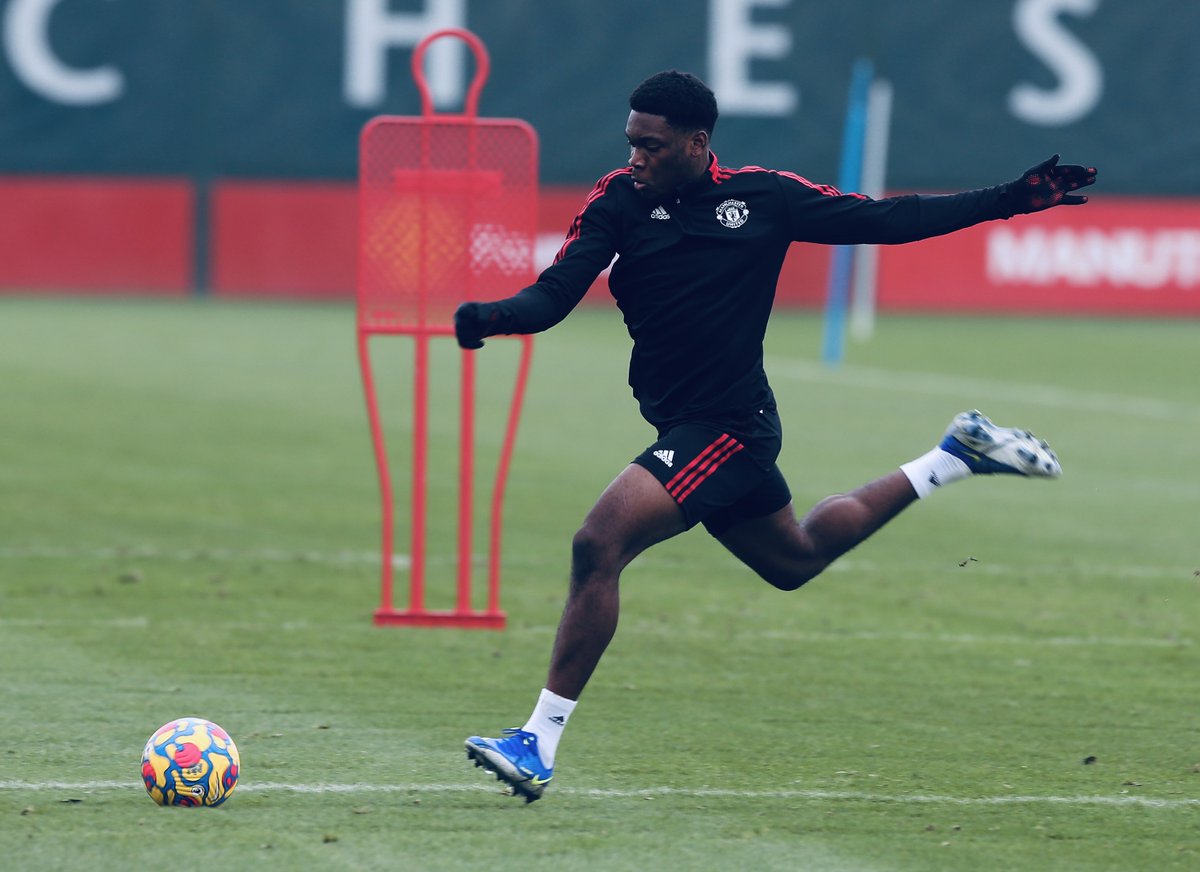 ManUtd's tweet photo. Charging up for Saturday! 🔋💯

#MUFC https://t.co/wSmZeLysva