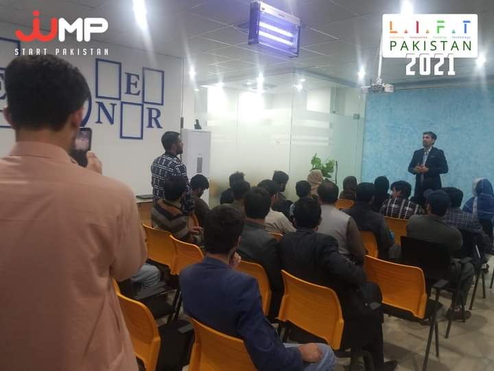 JumpStartPk's tweet photo. @kmzuberi is Briefing audience in #Peshawar regarding @LiftPakistan #Conference and #vision of #JumpstartPakistan.Join us 15th to 18th December at the LIFT
#Pakistan conference.
Attendee Registration:https://t.co/HXoA8hCQVC
#events #Enterpeneurs #RisebyLiftingOthers #Startup https://t.co/WP2vqLjRMK