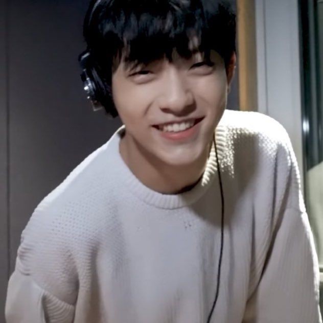 the cutest bunnies🐰🐰

#SOOBIN #JUNGKOOK