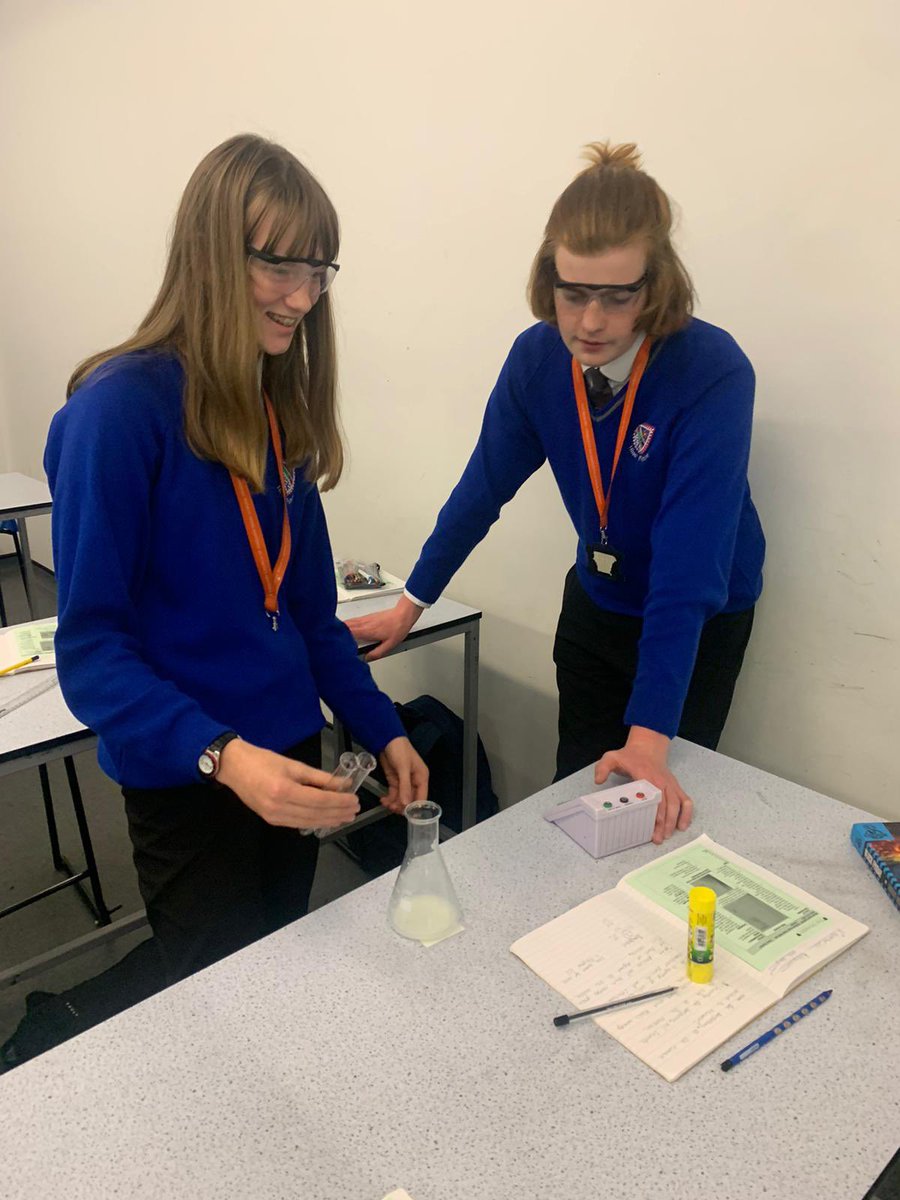DeaneryScience's tweet image. 11a2 investigating the effect of temperature on the rate of reaction @deaneryhigh