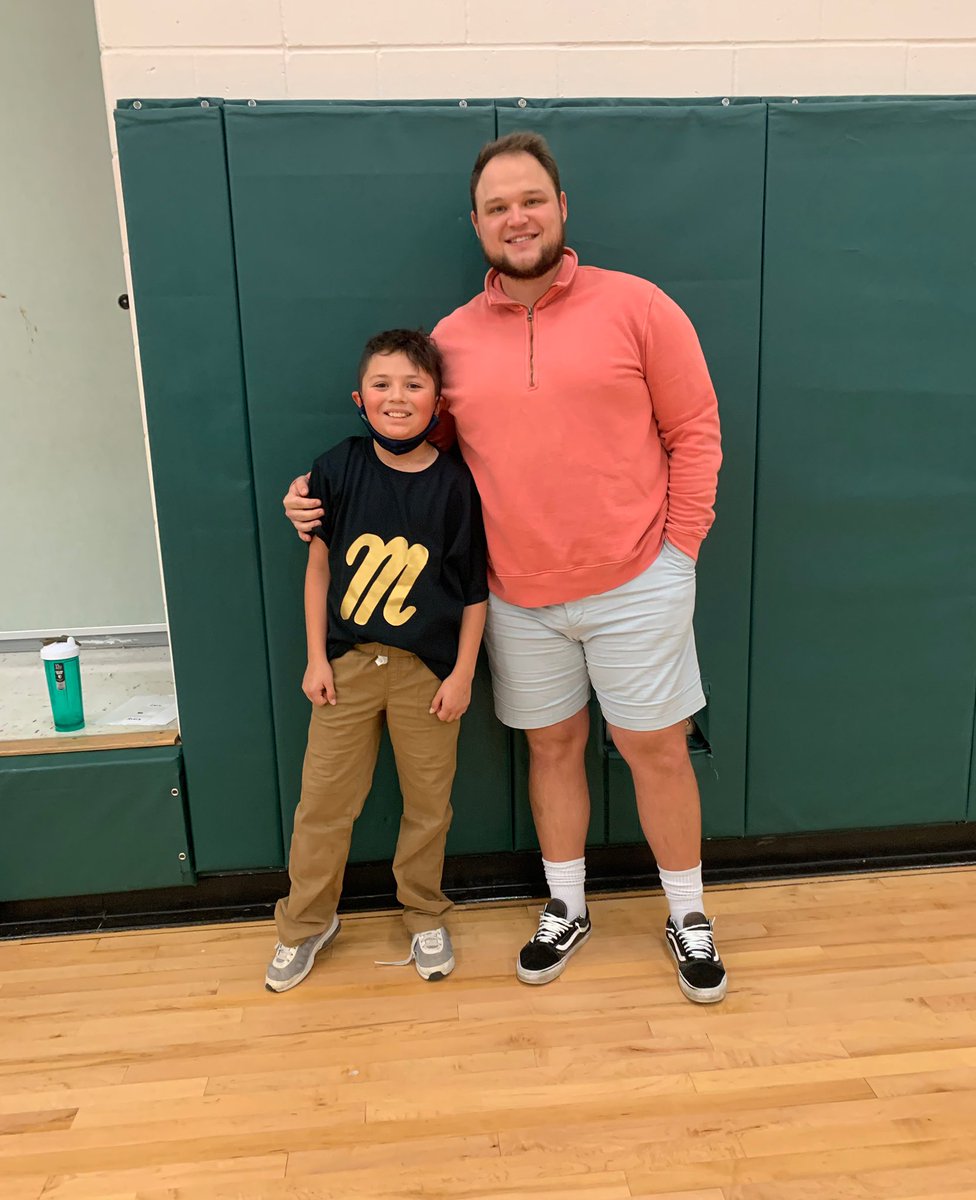Today is “Dress like a teacher day” at South Point Elementary in EGF. Tomas decided to dress like his favorite Mass player/Teacher Mr. Nagle. Great Job Tomas!