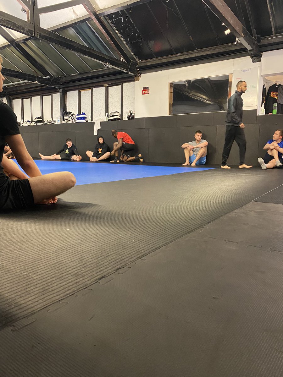 _LydiaDesDolles's tweet photo. double nogi coming up 🥋
#jiujitsuislife https://t.co/SBWtSzMsNa