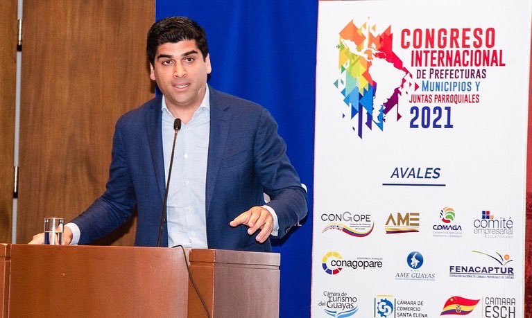 ottosonnenh's tweet photo. Un gusto participar en el Congreso Internacional de Municipios, Prefecturas y Juntas Parroquiales. Solucionar gran parte de los problemas del país depende de la acción de los gobiernos locales, por eso, debemos seguir fortaleciendo sus autonomías y capacidad de gestión. 🤝 https://t.co/IhjxaZEpmn
