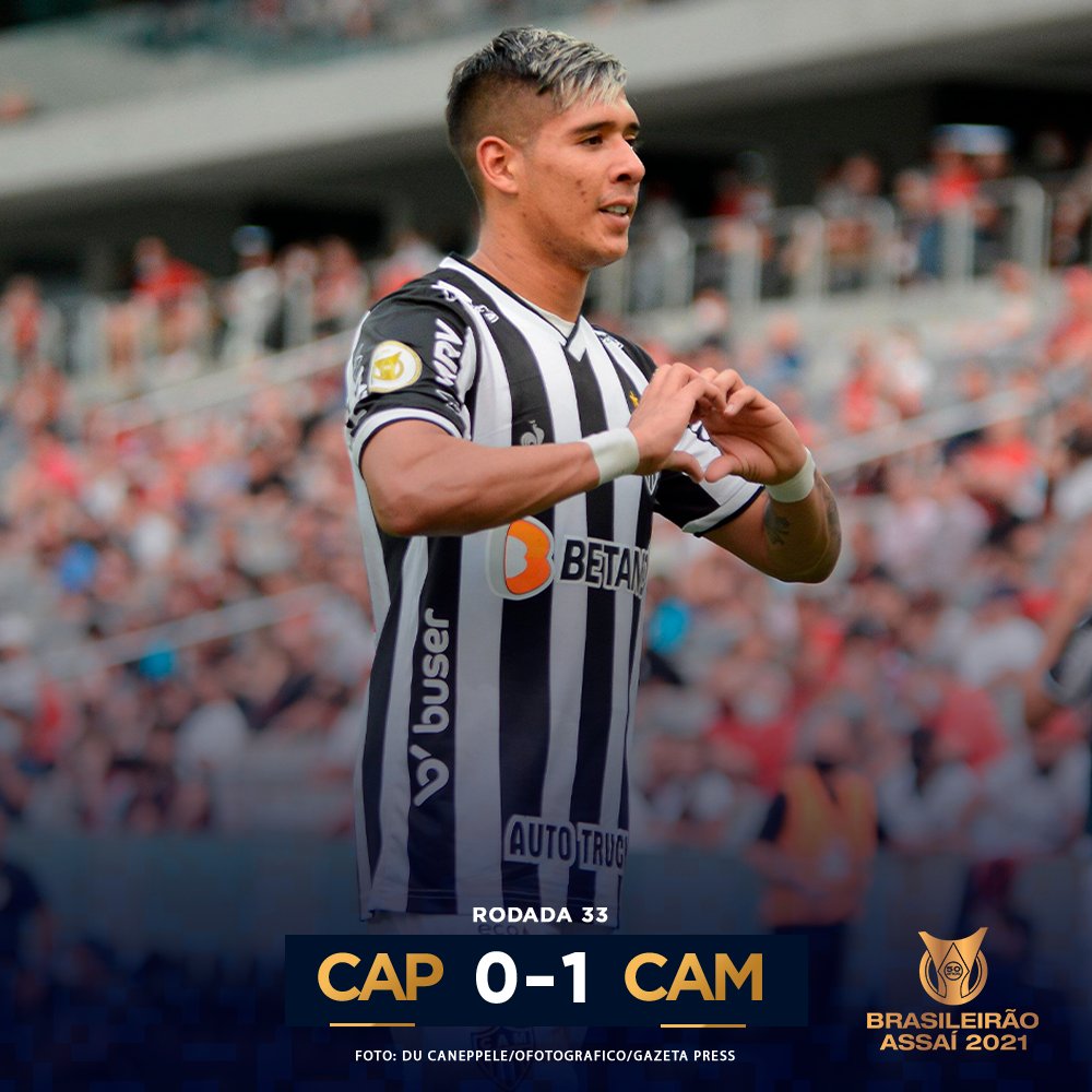 Brasileirao's tweet photo. 71! Sim!
O ano do título? Sim! E a pontuação atual...
O Galo ganhou? O Galo ganhô!
O argentino Zaracho 🇦🇷 com passe do Keno 🇧🇷 https://t.co/sy7WrDtllL