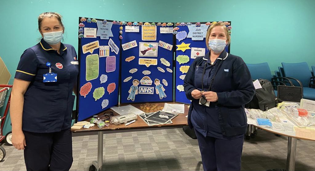 gwen_nash's tweet photo. What a great recruitment evening for Salford District Nursing service.  Lots of newly qualified nurses for now and the near future wanting a DN job. Their real passion  and enthusiasm was amazing 👌. @NCAlliance_Jobs @SalfordRoyalNHS @LeeRasal https://t.co/NhGeqDc8lr