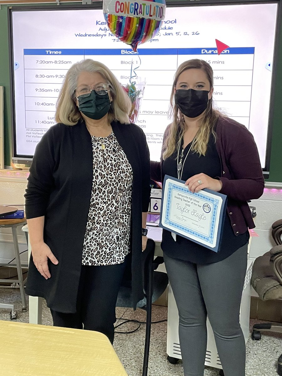 KHS_Chiefs's tweet photo. Kempsville High School is proud to recognize Mrs. Taylor Slagle as our 2022 Reading Teacher of the Year! Congrats Mrs. Slagle! #chiefkhspride #ebaproud @GuckertTaylor https://t.co/aLKWljqMON