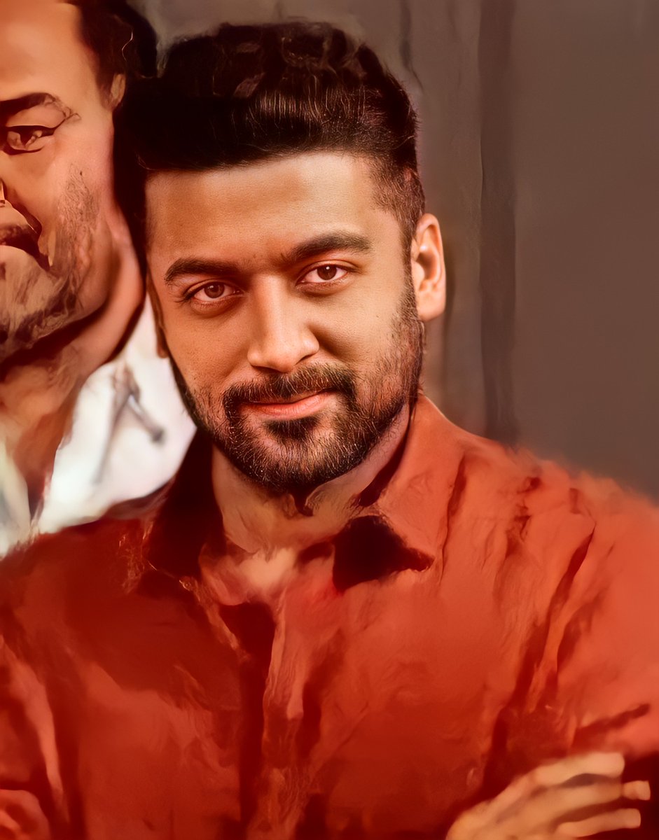 AnandSuriyaOffl's tweet photo. • @Suriya_offl Smile 😊 

#WeStandWithSuriyaAnna 
#WeStandWithSuriya
#weStandwithSurya 

#EtharkkumThunindhavan #JaiBhim
#VaadiVaasal #ET https://t.co/upHqTWTwXt