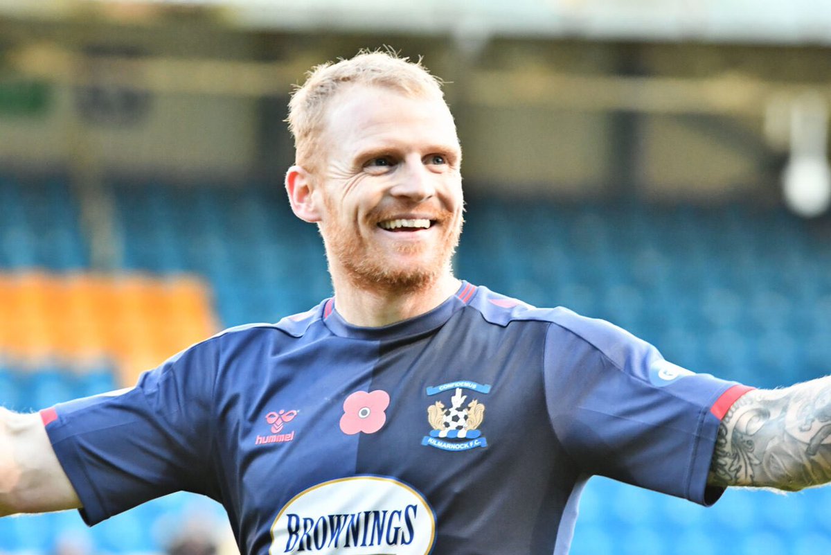 PaperRosesPod's tweet image. 🎙Season 2 - Episode 9🎙

🔵 Burkie’s back ⚪️

👏 Convincing win 
🏟 Atmosphere in the away end 
⭐️ Burke star man 
⚽️ Ollie Shaw can’t stop scoring 

🎧 Apple Poscasts - podcasts.apple.com/gb/podcast/pap…