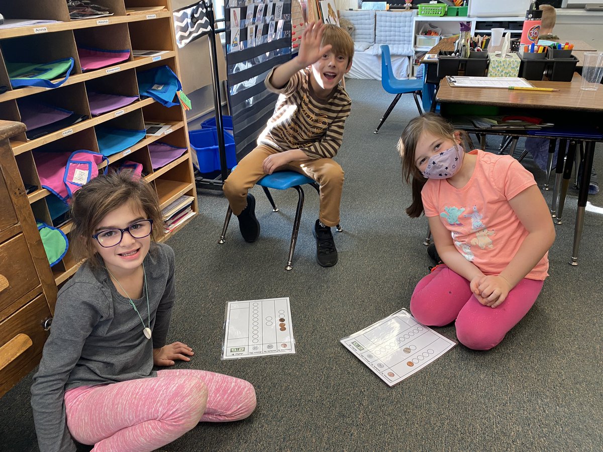 wigginfirst's tweet photo. First grade had fun learning coins and their values today. Who will be the first to trade for a dollar?
@WigginStreet https://t.co/J2pcFn6bjK