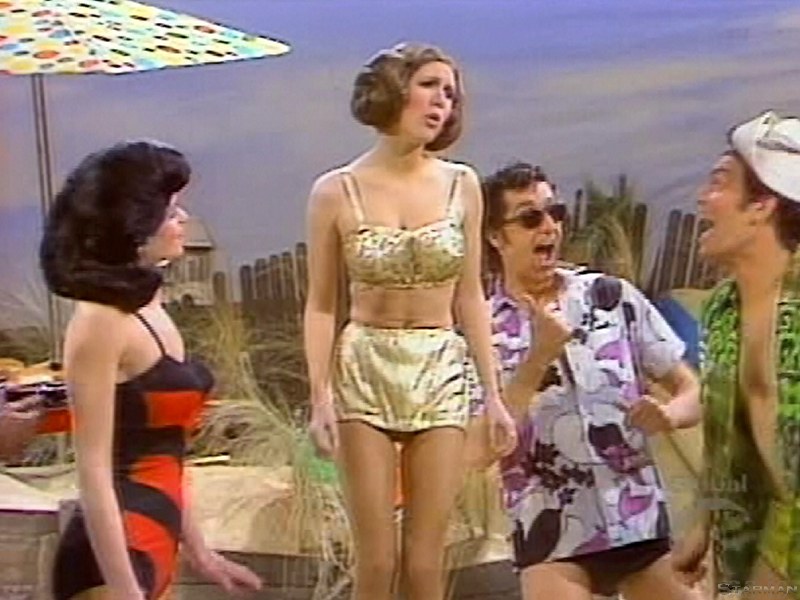 TheVintageCorn1's tweet photo. Saturday Night Live '77 #Parody #Leia 
#CarrieFisher #HollywoodPower #VintageBeauties https://t.co/eOA8h1p2jZ