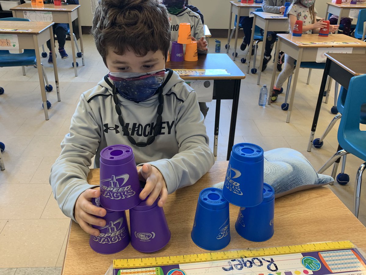 tcwmichel's tweet photo. Cup stacking madness @ConnaughtDSBN @dsbn today working towards a @GWR_fr for @Speedstacks_CA! STACK UP! https://t.co/D4zR6zF3hM