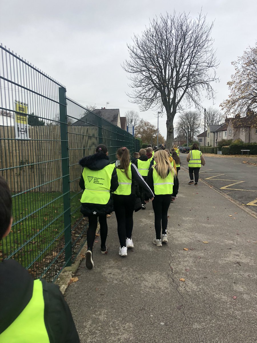 stgac12's tweet photo. A great afternoon keeping safe around our local community whilst crossing the roads! Lots of useful information and advice gained to keep us safe when walking to and from school https://t.co/gqr9T7txme