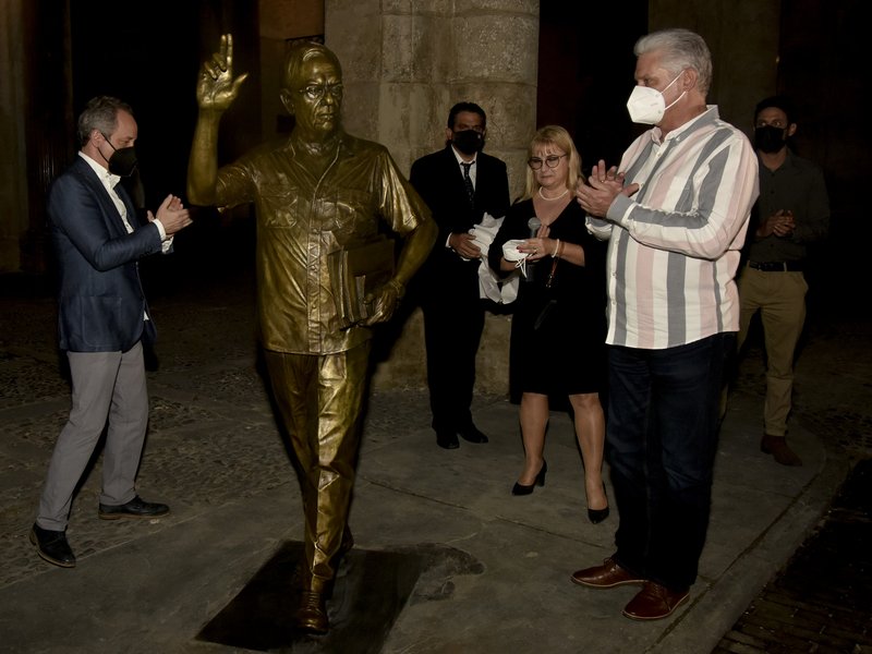osdegesime's tweet photo. #LaHabana cumple 5⃣0⃣2⃣ años. Bella, en una #CubaViveyAbraza a los amigos, visitantes , y sobre todo, a los cubanos .

Felicidades mi #Habana❗️ https://t.co/e7ZdrzJeQu