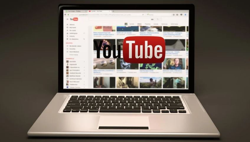 DividendVisions's tweet photo. 2 Ways To Improve Your YouTube Video Production https://t.co/b6wWncw30D
#YouTube #YouTuber #YouTubers #VideoProduction #Videography #Video #Videos #VideoEdting #Camera https://t.co/4rQGunOkhW