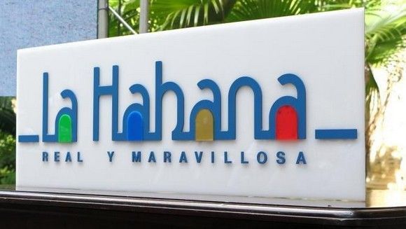 osdegesime's tweet photo. #LaHabana cumple 5⃣0⃣2⃣ años. Bella, en una #CubaViveyAbraza a los amigos, visitantes , y sobre todo, a los cubanos .

Felicidades mi #Habana❗️ https://t.co/e7ZdrzJeQu