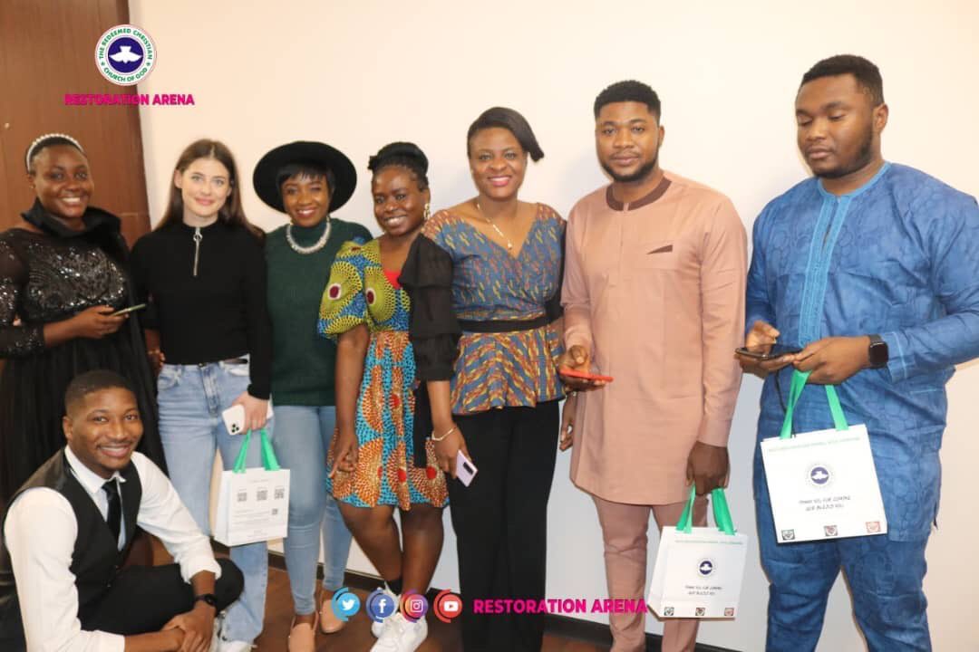 rccgkiev's tweet photo. FRESHER'S SUNDAY HIGHLIGHTS
________________________________

We always love seeing new faces in our midst.

Thank you for joining us!😀

#rccgkiev #rccginukraine #fresherssunday https://t.co/P4EBvUraGo
