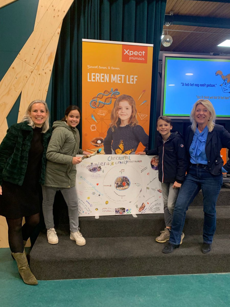 KC_Christoffel's tweet photo. De ochtend van de leerlingenraden: @xpectprimair Leren met Lef. Trots op alle leerlingenraden en zeker ook op die van ons! Als winnaar gekozen. Leren met lef= je eigen cirkel groter maken! #WatmaaktChristoffelbijzondervolgensdekinderen#gezelligesfeer#mogenzijnwiejebent#samen# https://t.co/iCHPTTA6rw
