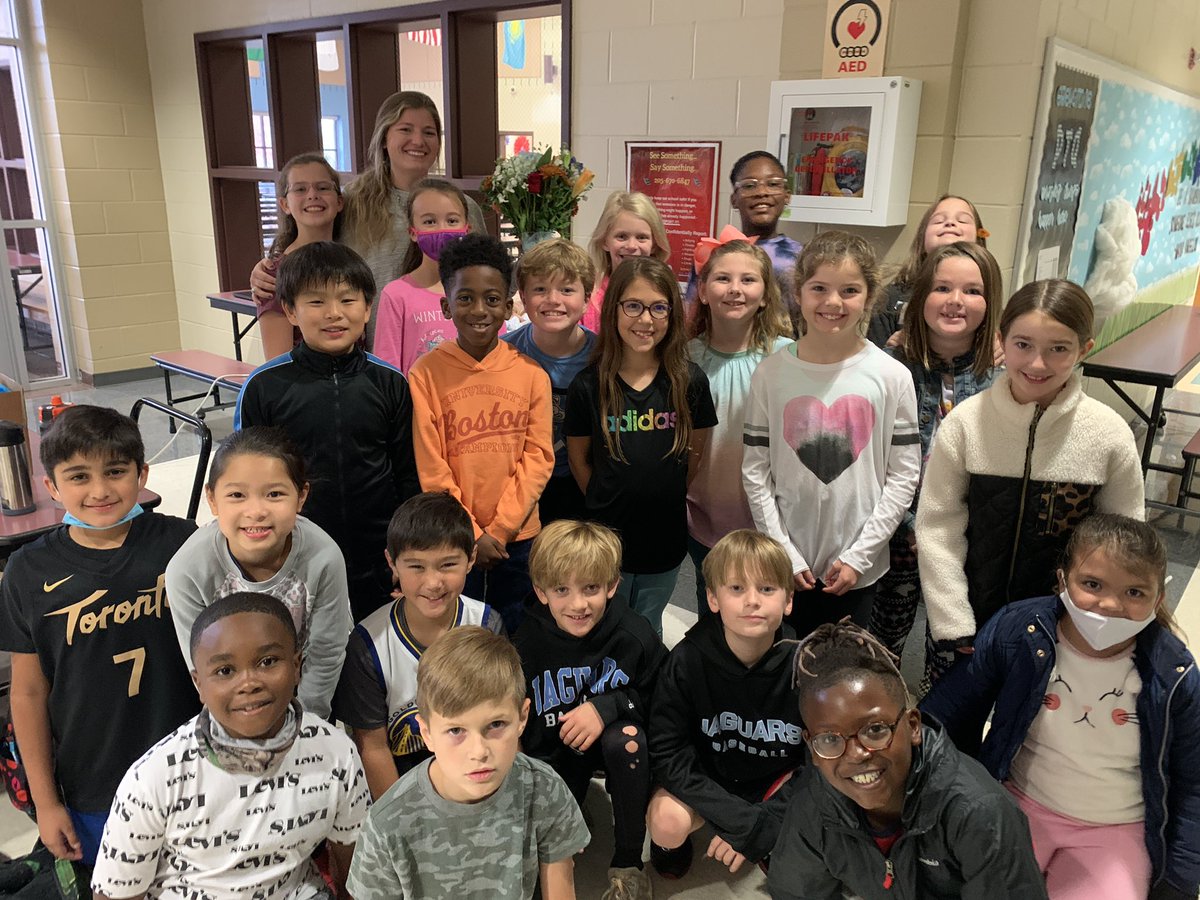 Congratulations to our 2021-2022 Teacher of the Year, Mrs. Anna Tow!!
