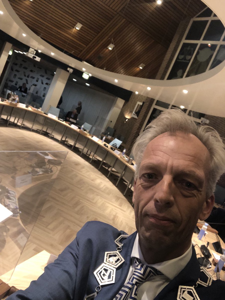 SjorsFrohlich's tweet photo. Zometeen om 20u extra raadsvergadering ⁦@5heerenlanden⁩ over ons aanbod opvang asielzoekers/statushouders https://t.co/52QtPHxOAf