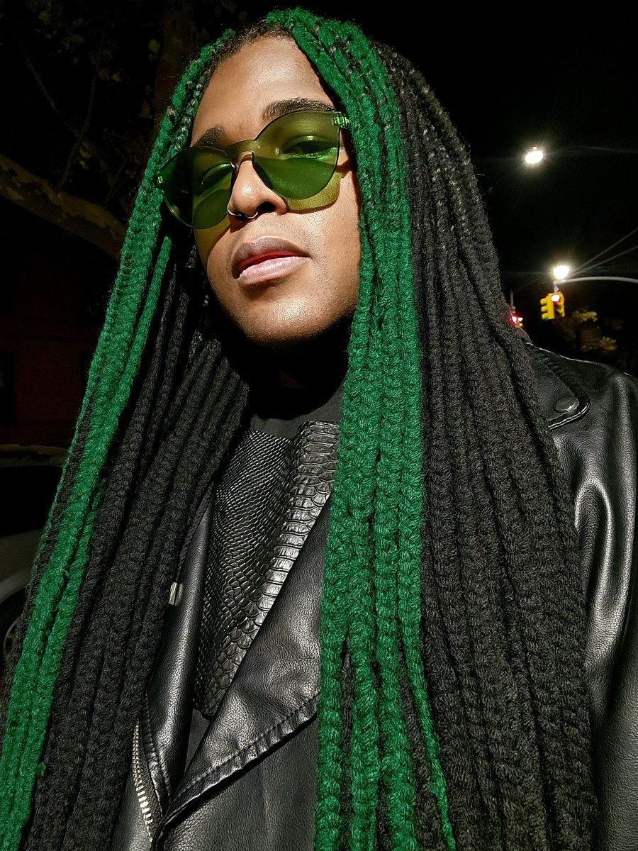 Drew0_0Nancy's tweet photo. 𝗕𝗜𝗚 𝗦𝗛𝗘𝗚𝗢
(as titled by @tyleahthedope)
.
.
#TwentyEight #birthdaybehavior #isthatjade #jadeisback #enterthejade #greenhairdontcare #bigshego #shego #buttercup #Slytherin #scorpio #scorpioseason #skunkpatch

💚🖤💚🖤💚🖤💚🖤💚🖤💚🖤 https://t.co/i0tYDF6H0C
