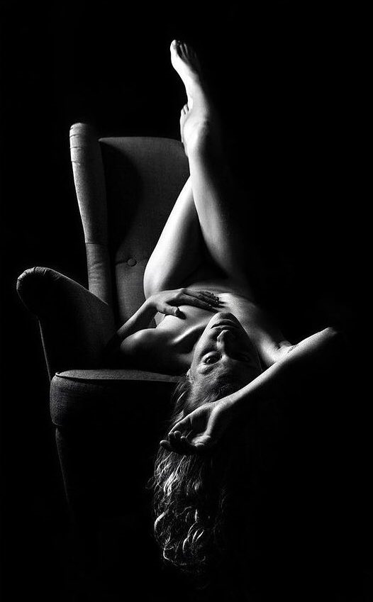 AngelDimoni's tweet photo. Em barallo fins on calgui…
…fins que em torno a caure bé.♥️♣️🌙
#perdonarse https://t.co/IOADwNbVQu