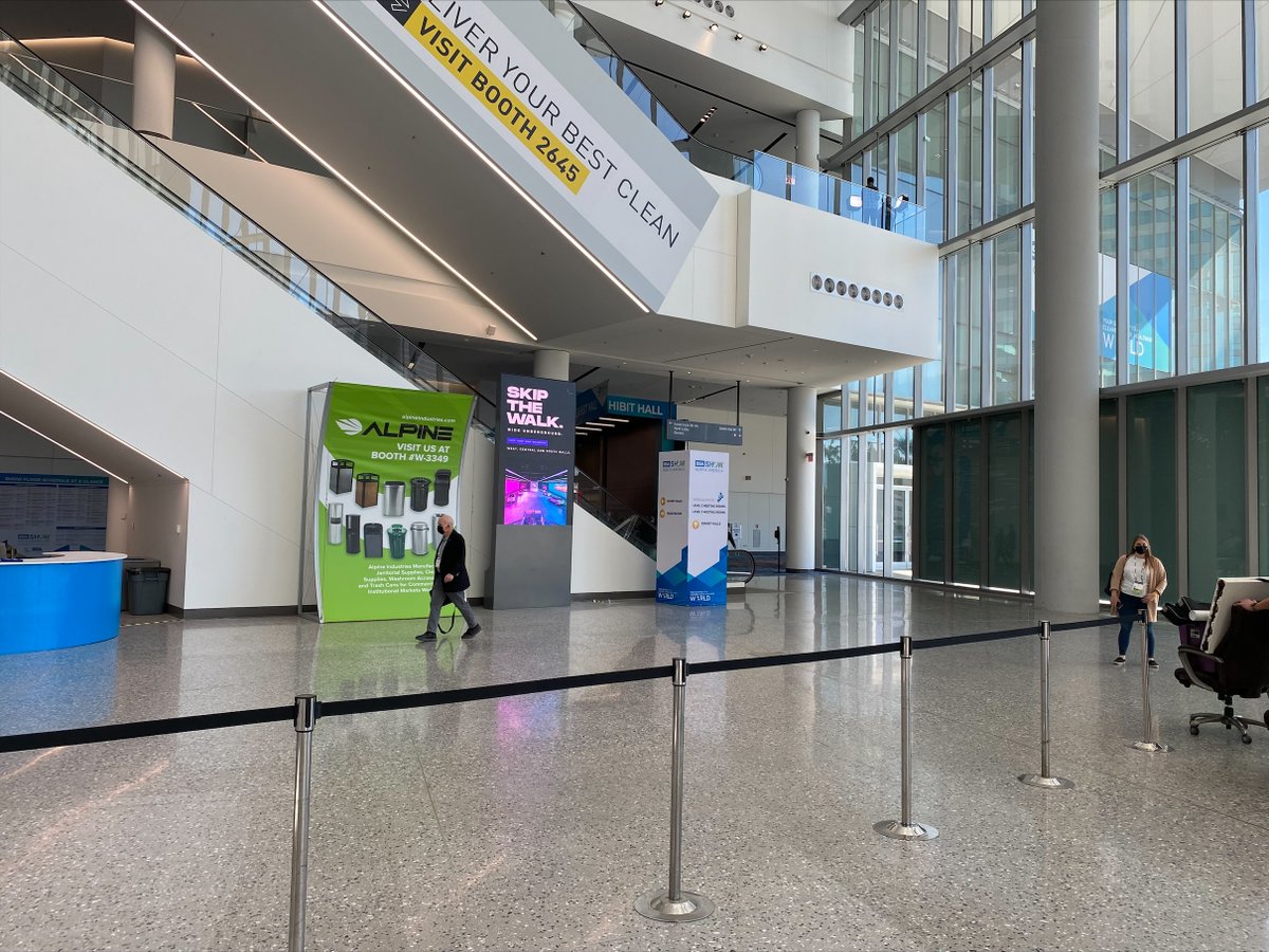 Alpine_Indust's tweet photo. ISSA is finally here! What do you see when you walk in the convention center? 👀
#ISSA2021 https://t.co/25T8iUuyO9
