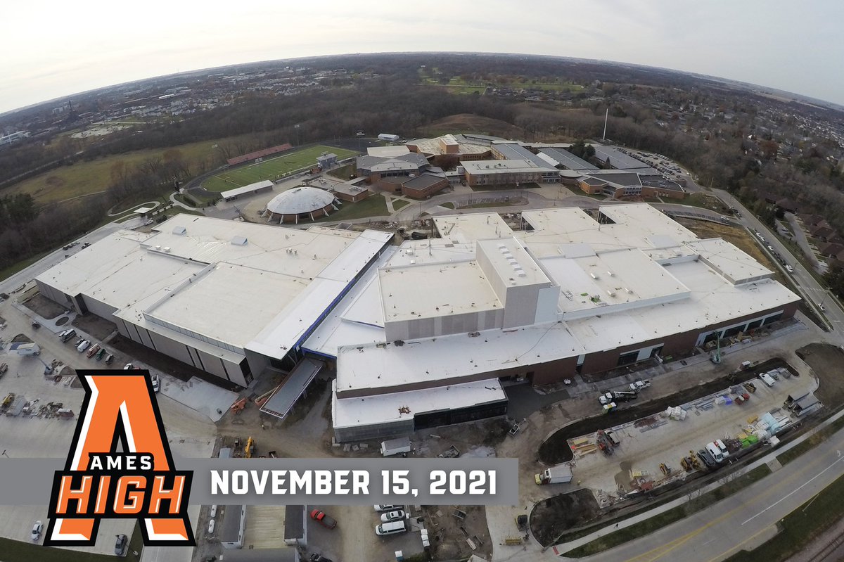 ACSD_News's tweet image. At the end of October 2021, 80% of the construction period had elapsed on the new Ames High School. Here is an aerial look at the progress dating back to August 2020. #AmesCSD #AmesHighPride